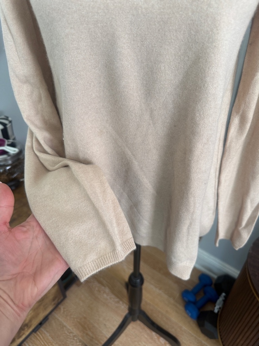 Brunello Cucinelli Beige Crewneck Sweater - Picture 2 of 8
